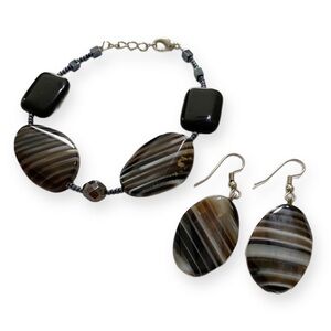 Purlaga Boutique, NWOT, AGA-028, Agate Bracelet and Earrings Set